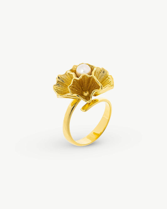 Golden Ring Clavelina