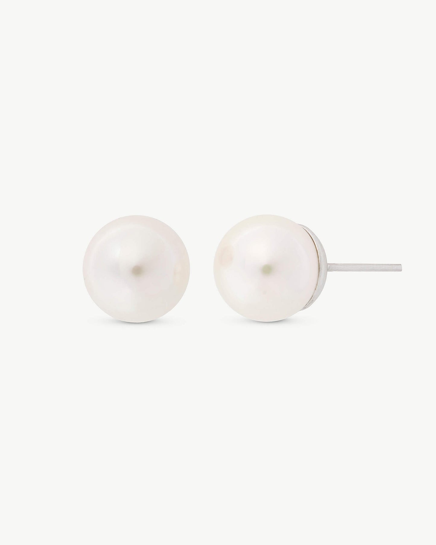 10mm Pearl Earrings Lyra