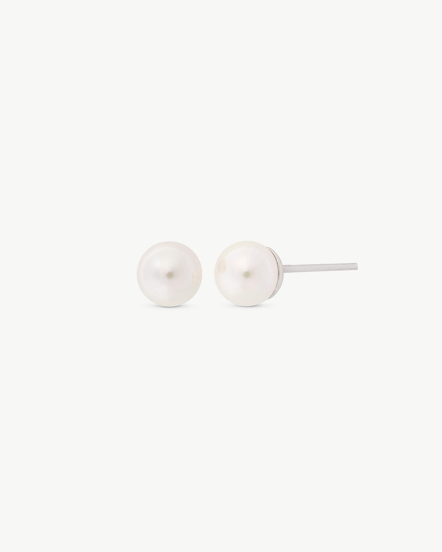 5mm Pearl Earrings Lyra