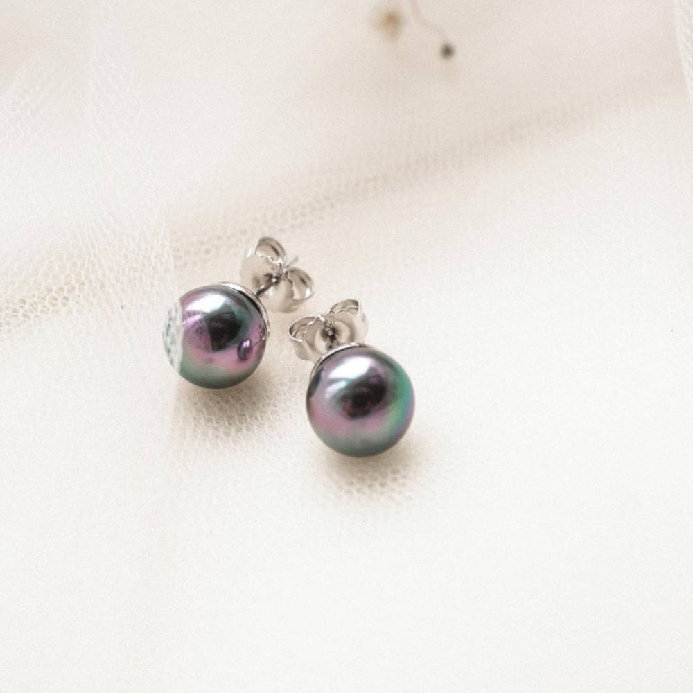 6mm Gray Pearl Earrings Lyra