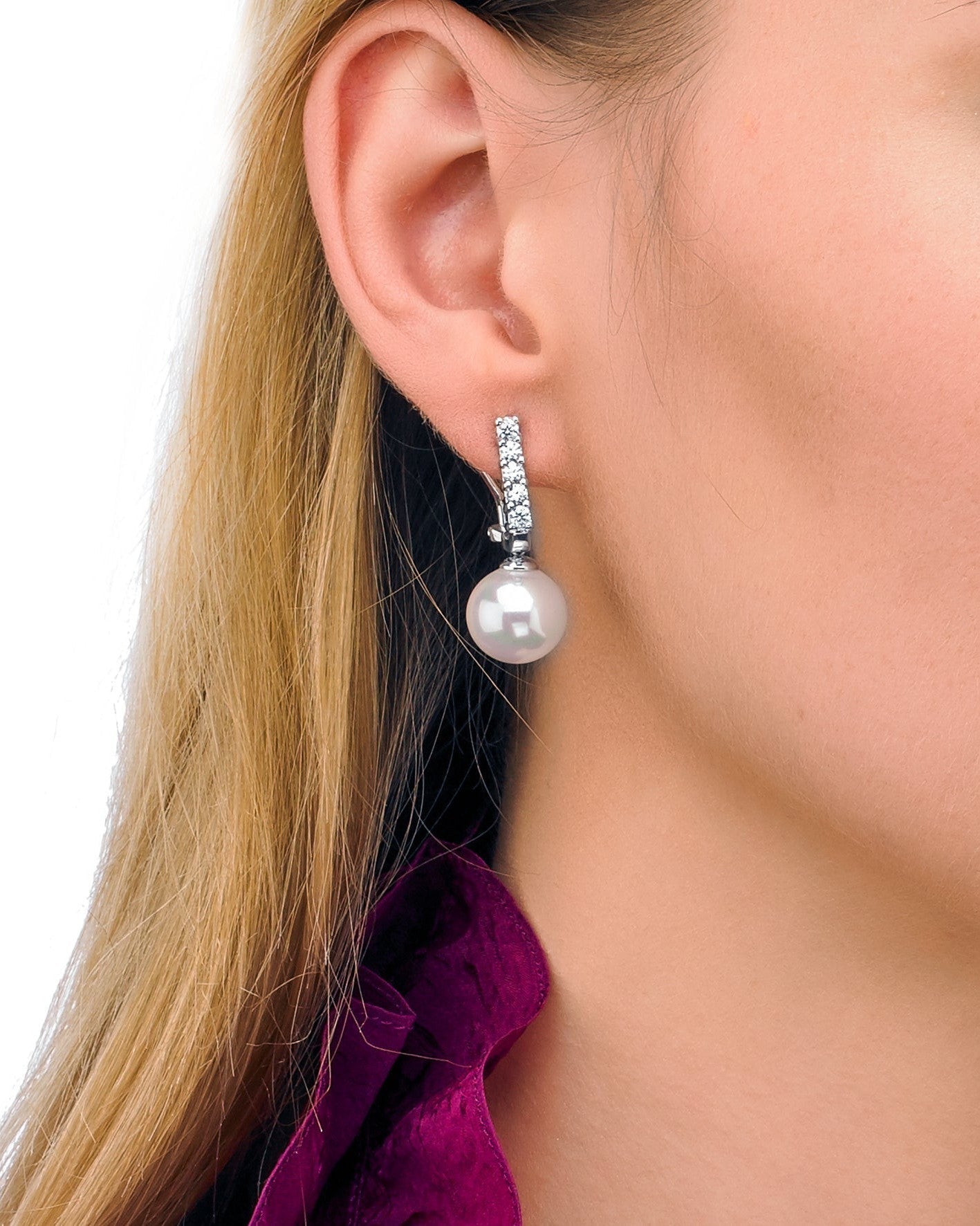 White earrings Lilit