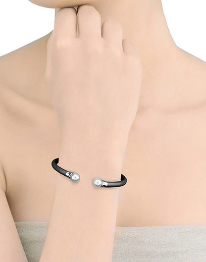 Two Pearls Black Leather Bracelet Mallorca