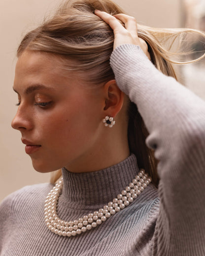 Black and White Flower Earrings Kate