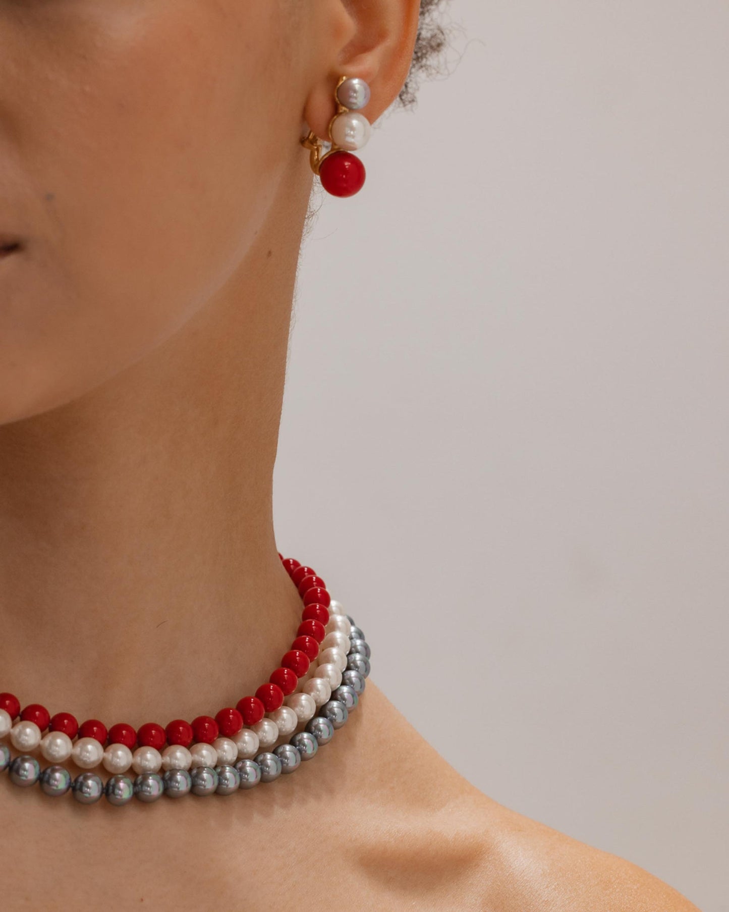 Three-Row Red, White and Gray Pearl Necklace Elizabeth