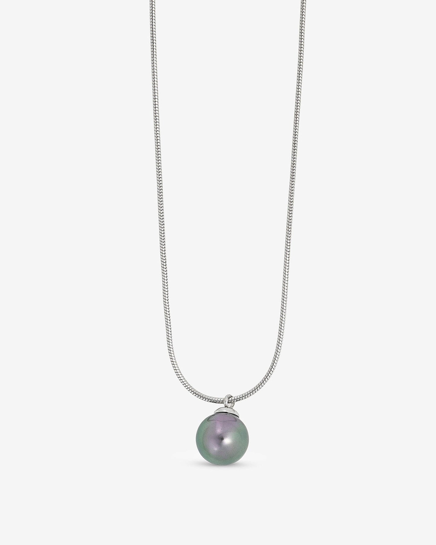 Gray Necklace Nuada