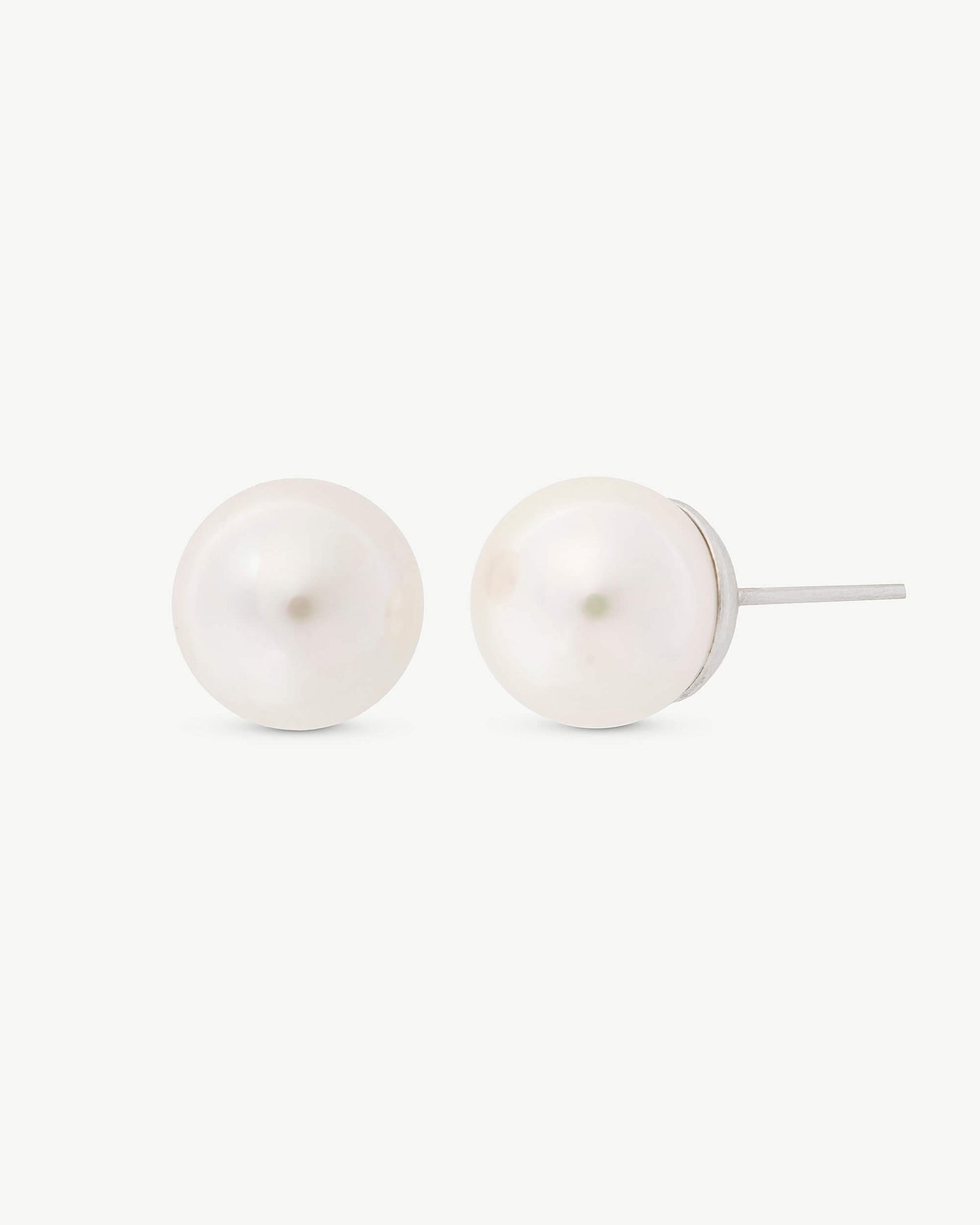 8mm Pearl Earrings Lyra