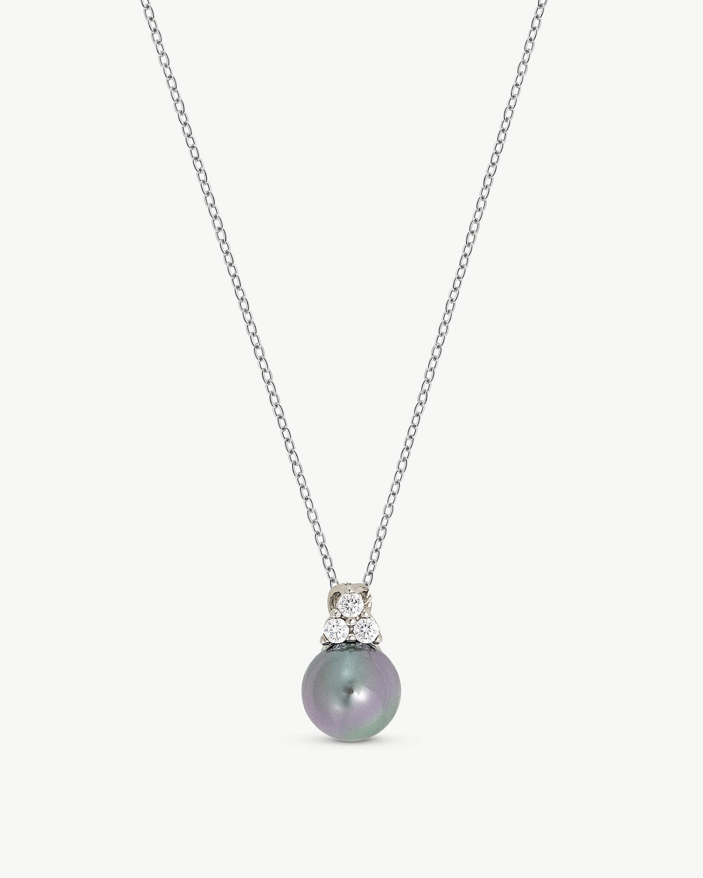 Gray Pearl Necklace Selene