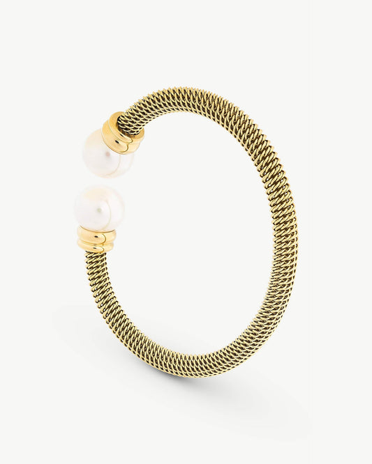 Golden Bracelet Two White Pearls Tender