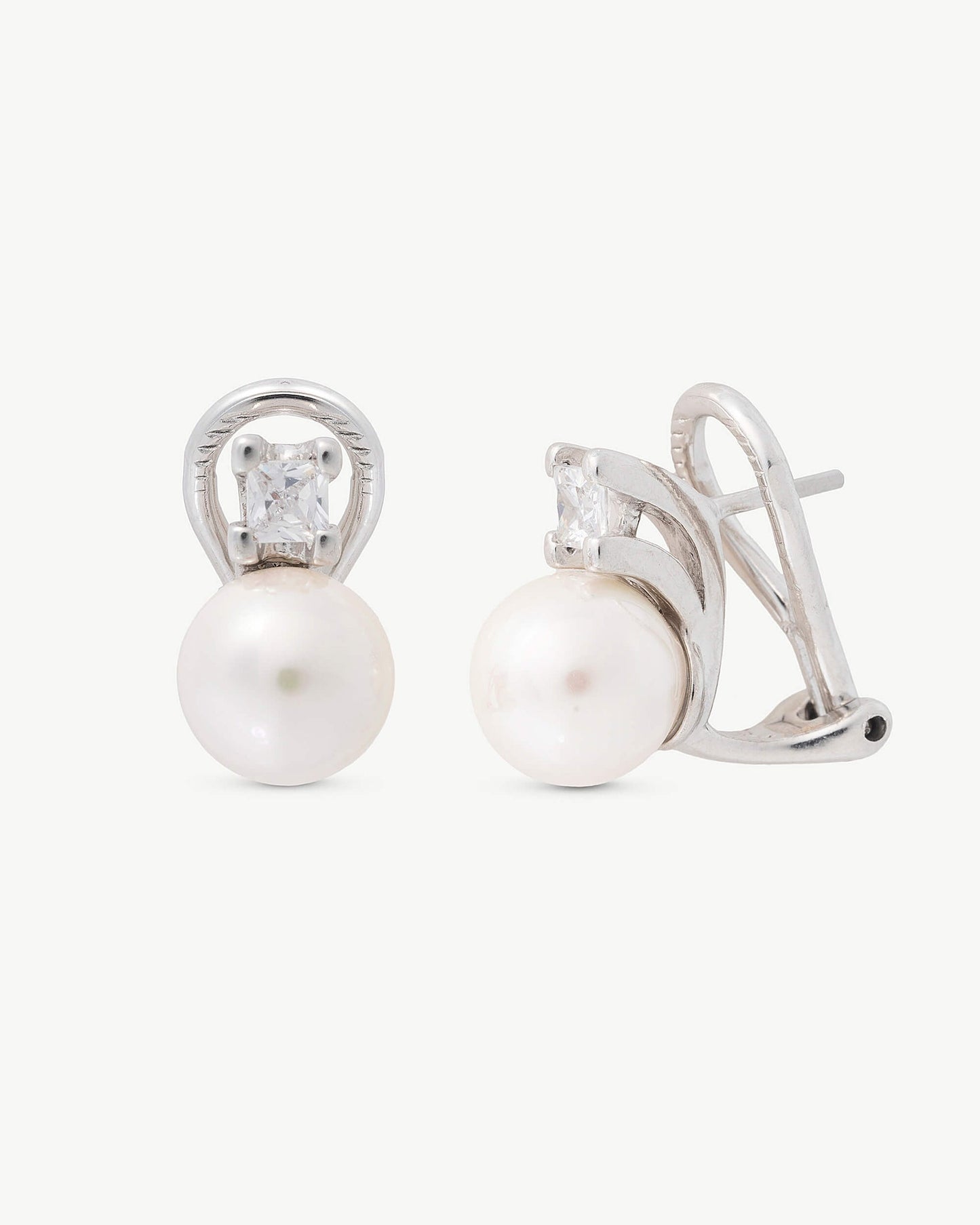 8mm Pearl Earrings Selene